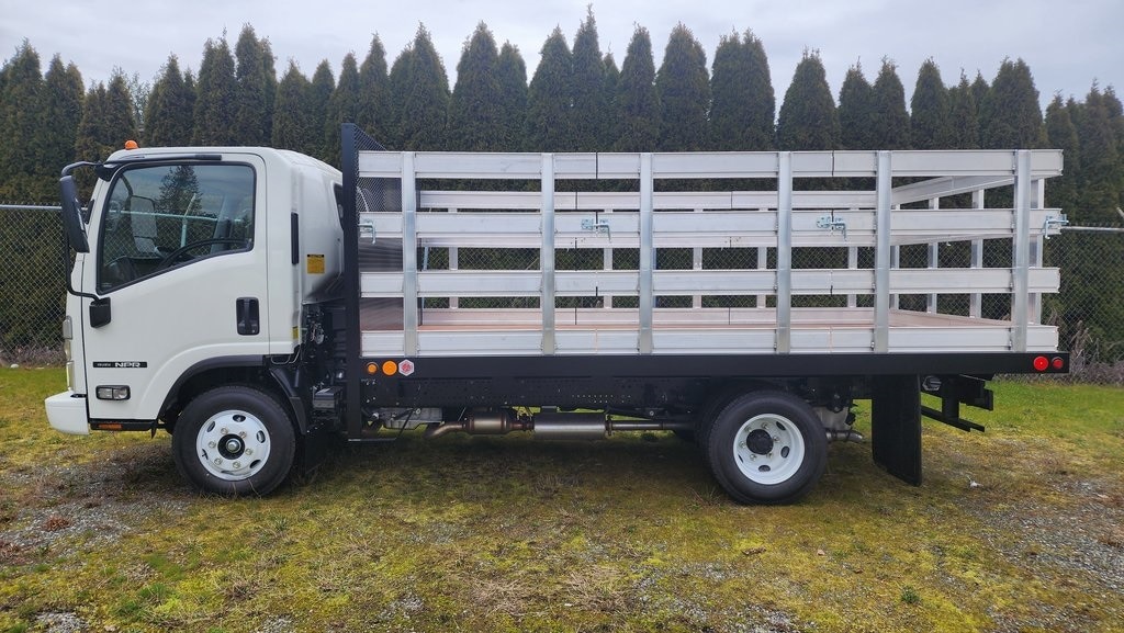 2024 Isuzu NPR HD's photo