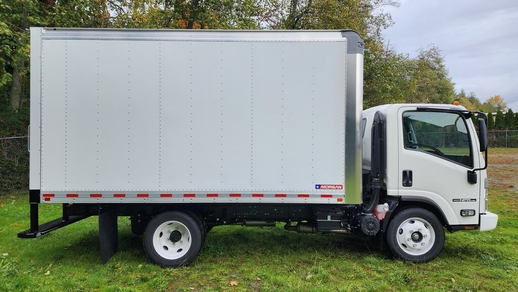 New 2024 Isuzu NPR-HD