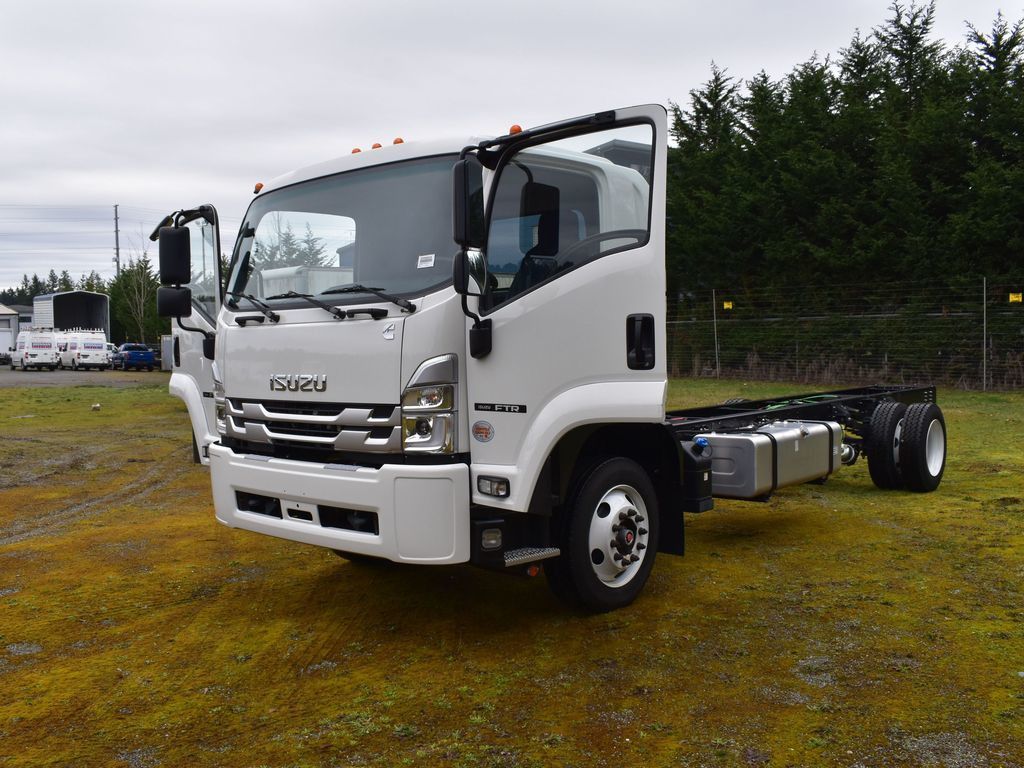 2025 Isuzu FTR's photo
