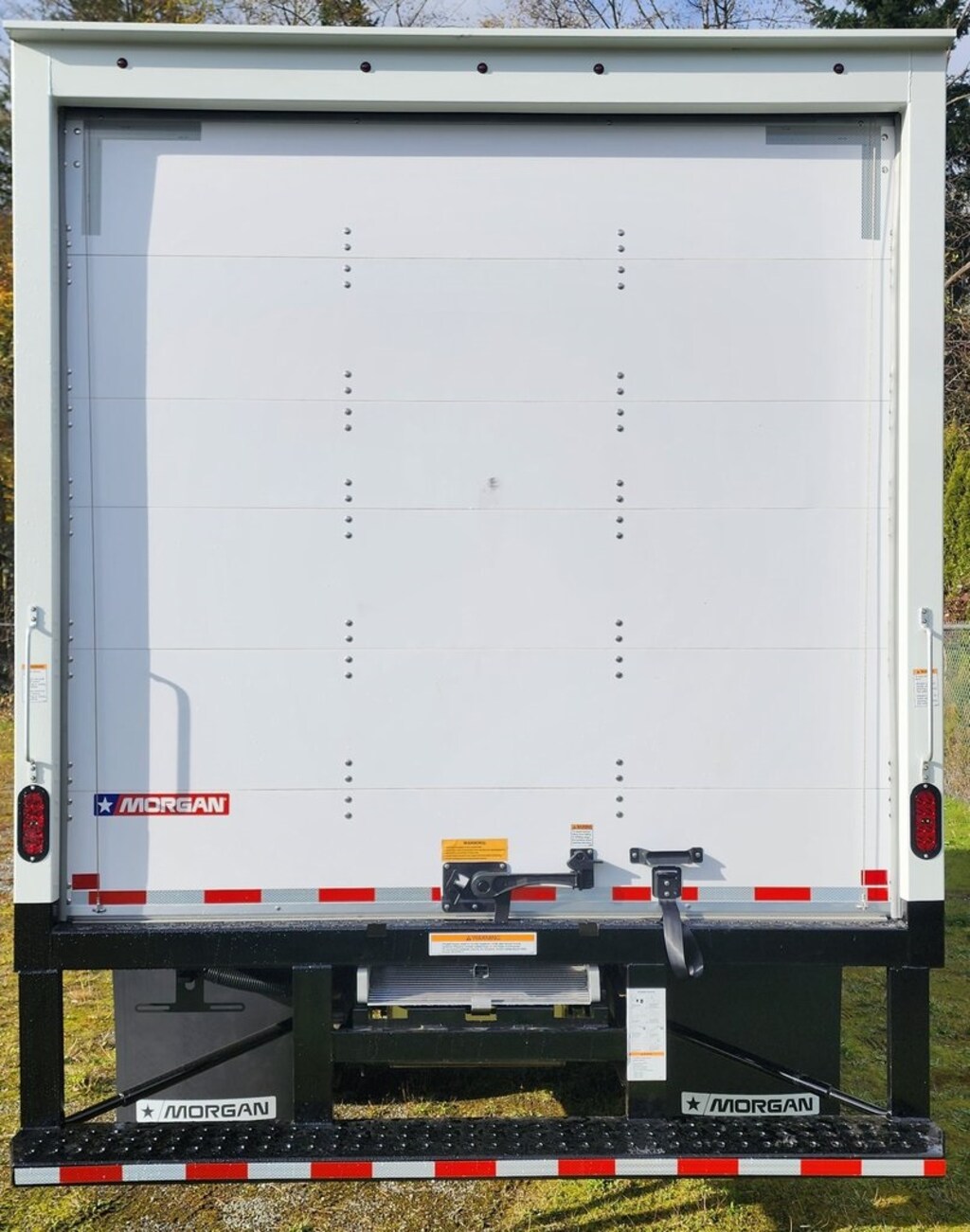 New 2024 Isuzu NPR-HD