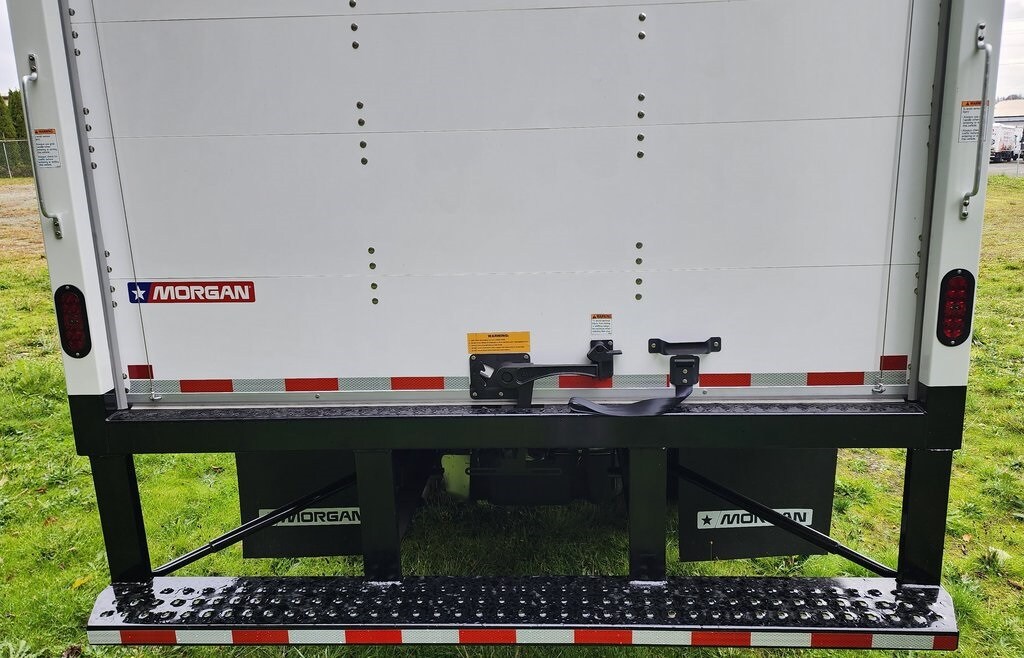 New 2024 Isuzu NPR-HD