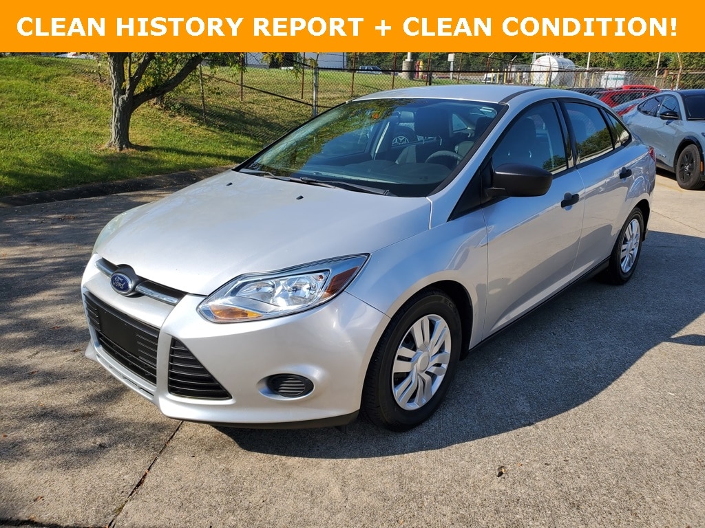 Used 2014 Ford Focus S with VIN 1FADP3E28EL462620 for sale in Cincinnati, OH