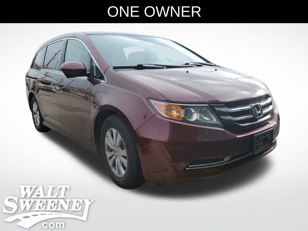 2016 Honda Odyssey SE's photo