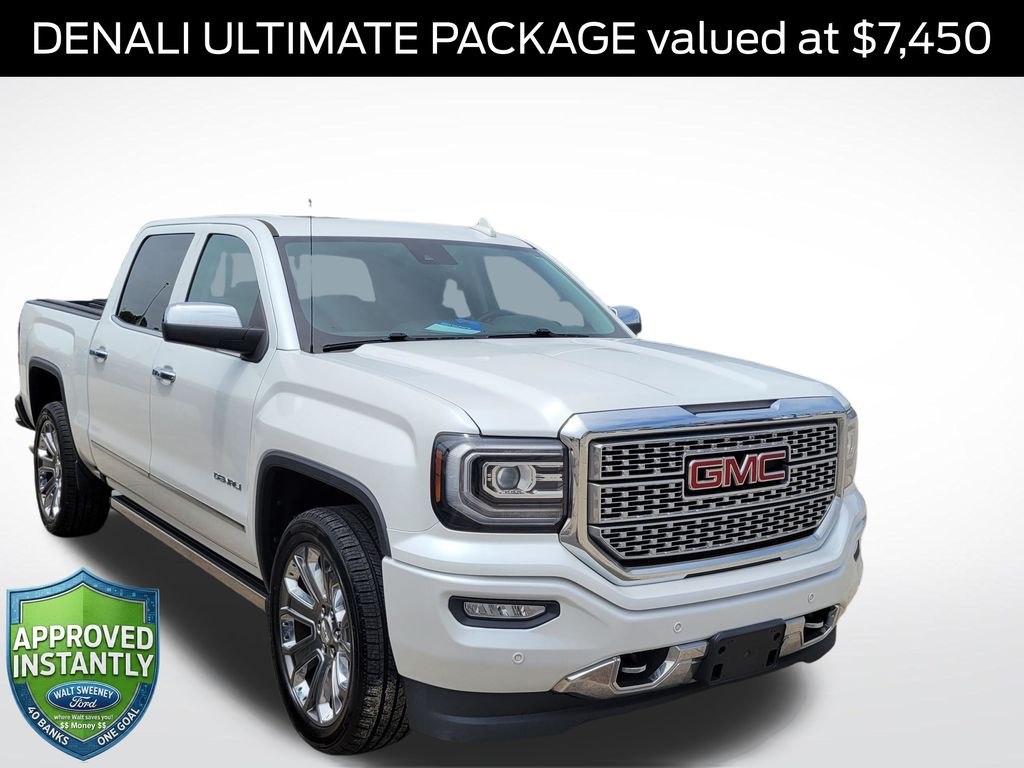 2017 GMC Sierra 4WD Crew Cab Short Box's photo