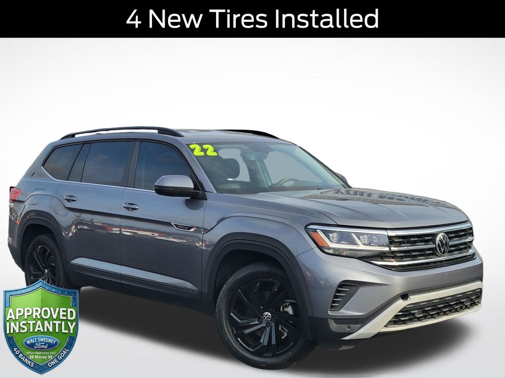 2022 Volkswagen Atlas 3.6L SE w/Tech's photo