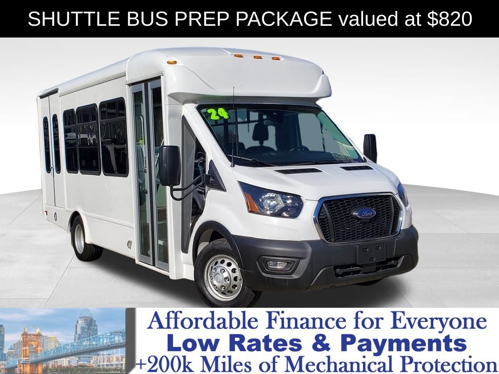 2024 Ford Transit Cutaway Base's photo