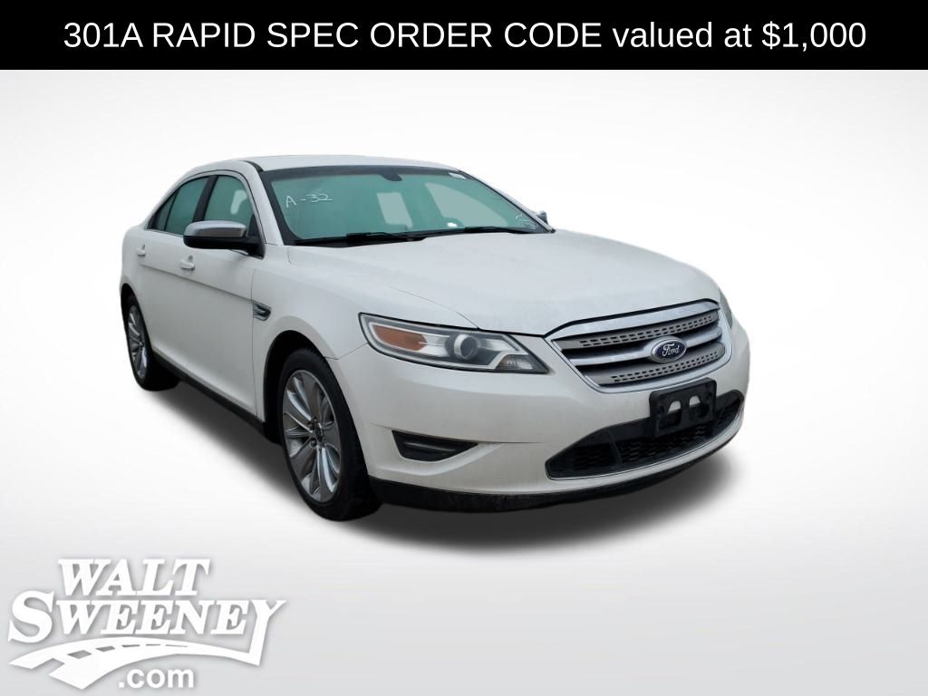 2011 Ford Taurus Limited's photo