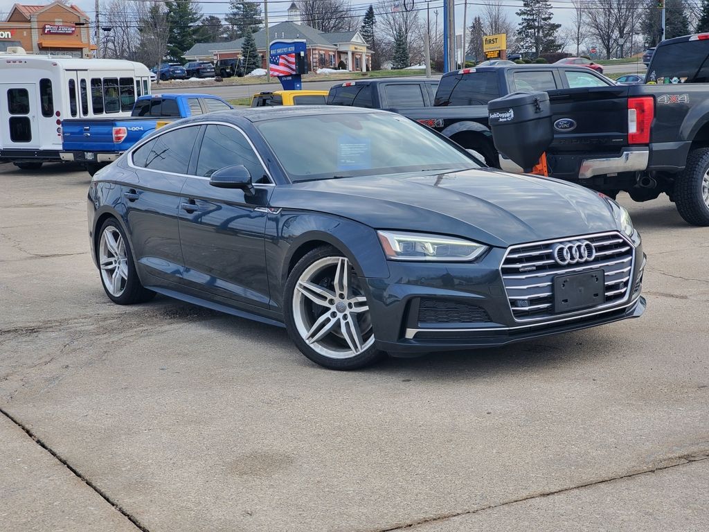 2019 Audi A5 Sportback Premium Plus's photo