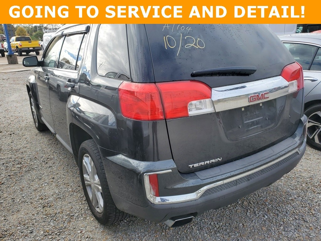 2017 Gmc Terrain SLE photo 2