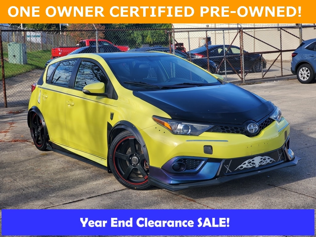 2016 Scion iM Base