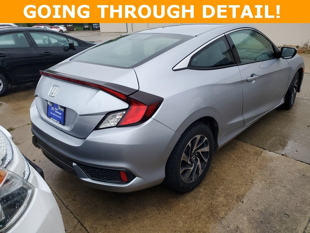 2018 Honda Civic LX photo 3