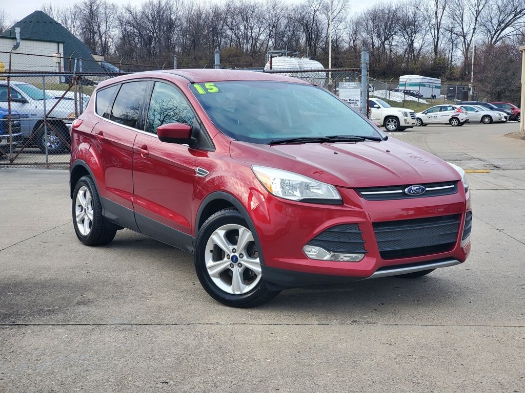 2015 Ford Escape SE's photo
