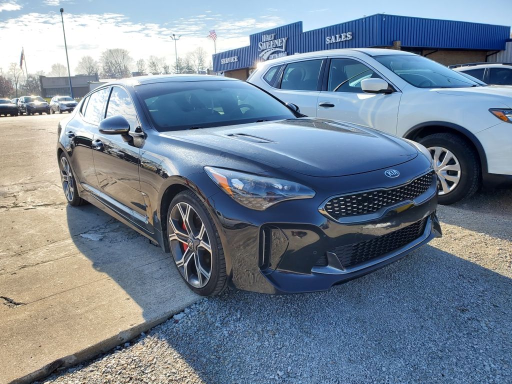 2018 Kia Stinger GT1's photo