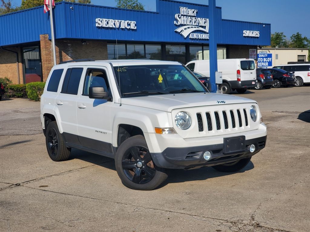 2015 Jeep Patriot Latitude's photo