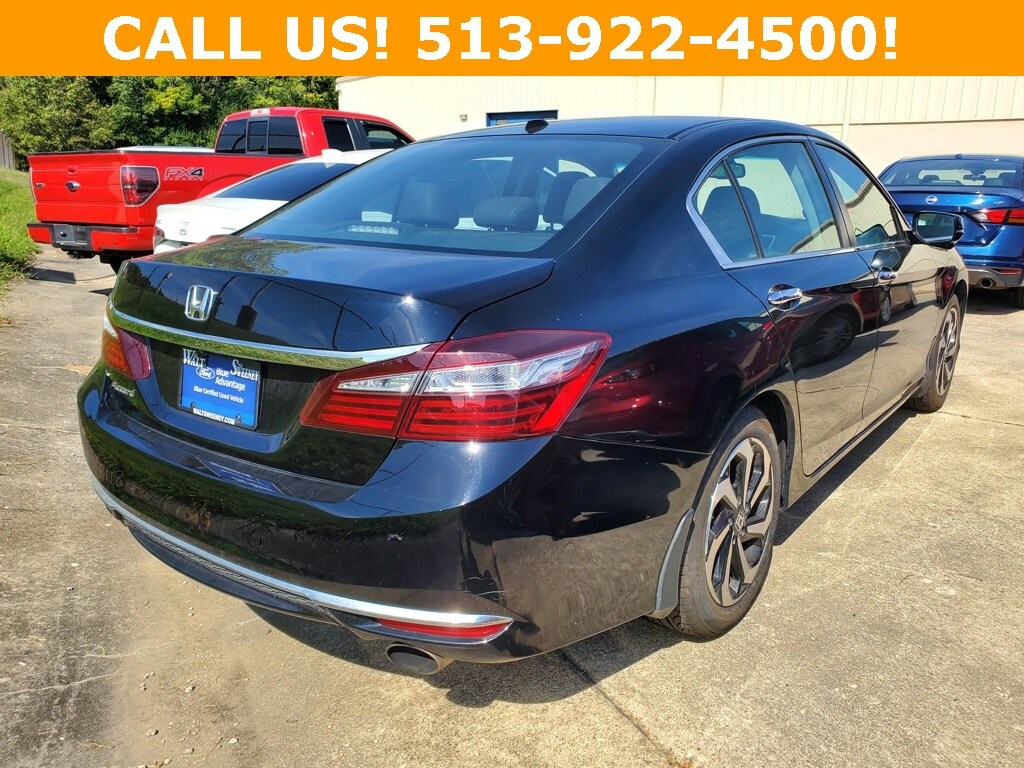 2017 Honda Accord EX-L photo 4