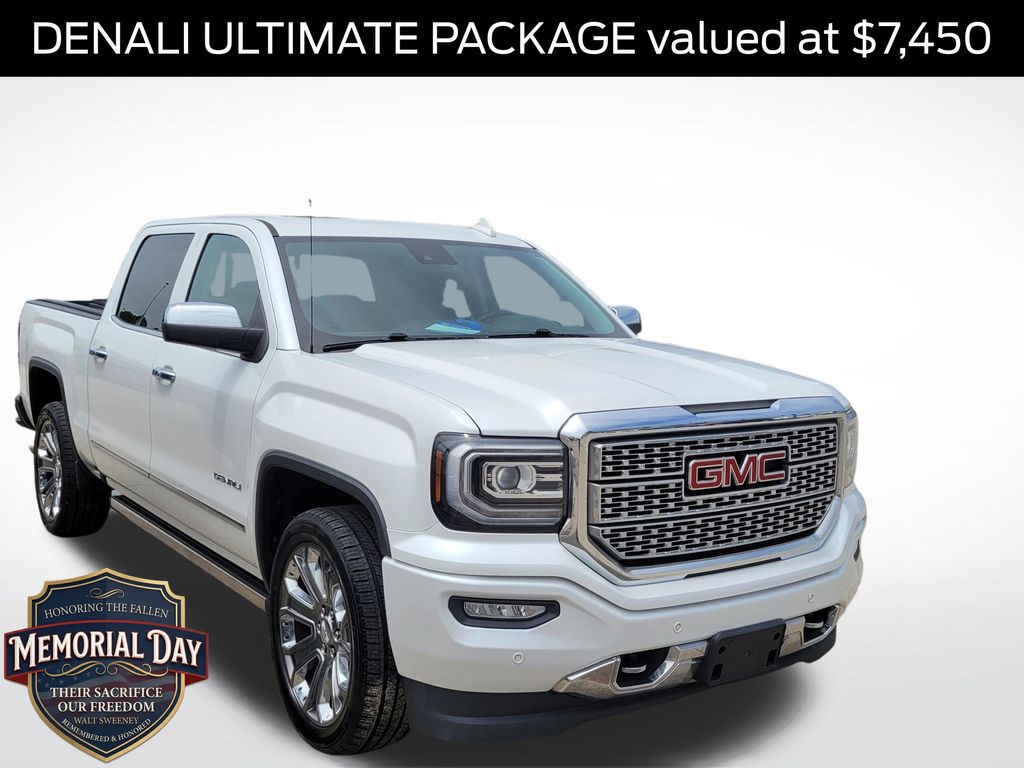 2017 GMC Sierra 4WD Crew Cab Short Box's photo