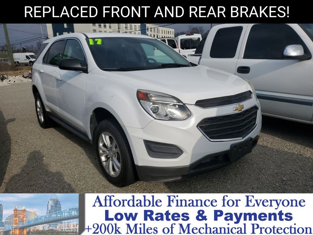 2017 Chevrolet Equinox LS's photo