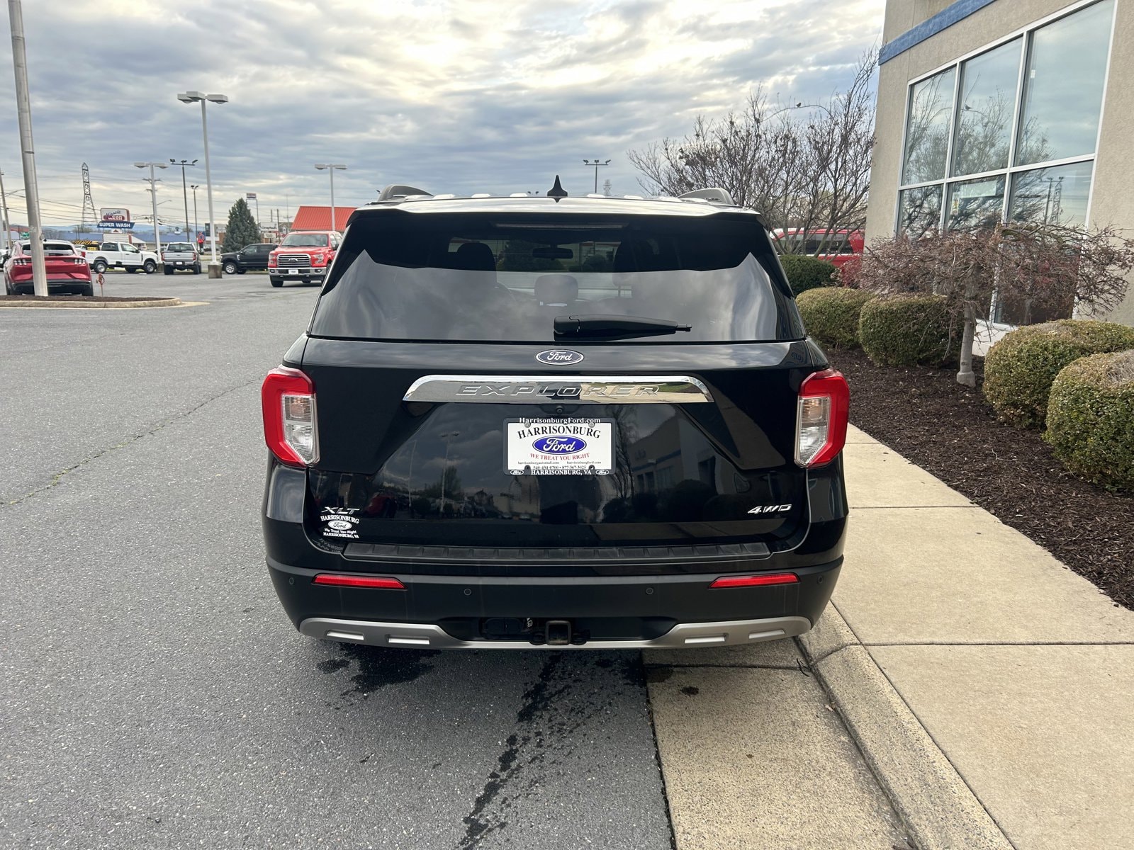 Certified 2021 Ford Explorer XLT with VIN 1FMSK8DH2MGA54510 for sale in Harrisonburg, VA