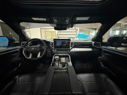 2025 Toyota Tundra 4WD Platinum