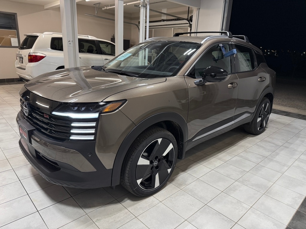 New 2026 Nissan Kicks SR