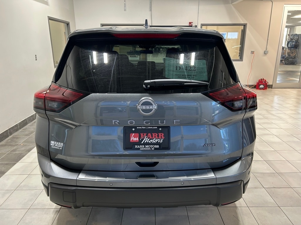 New 2026 Nissan Rogue SV