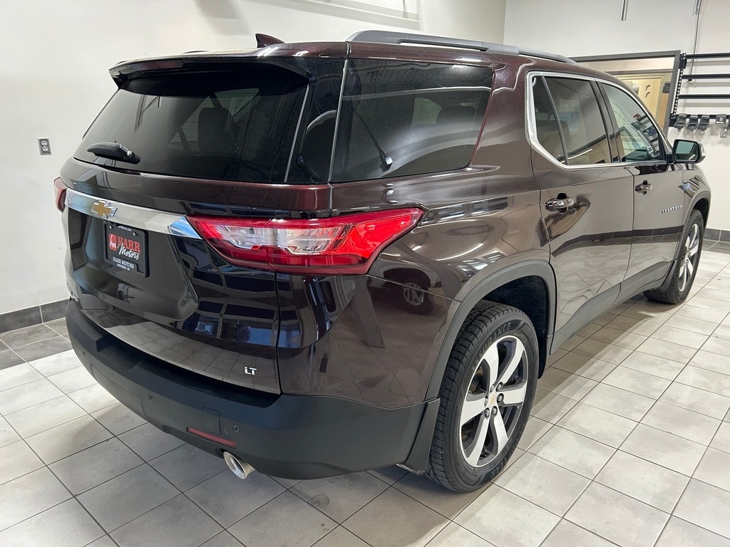 Used 2021 Chevrolet Traverse LT Leather