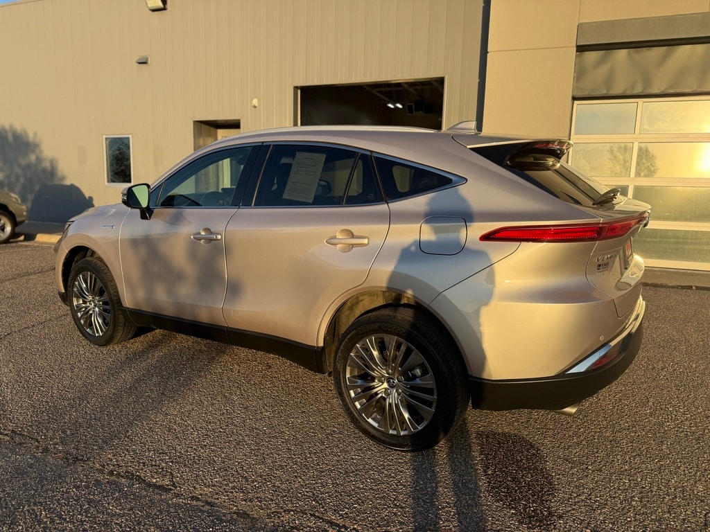 Used 2021 Toyota Venza XLE