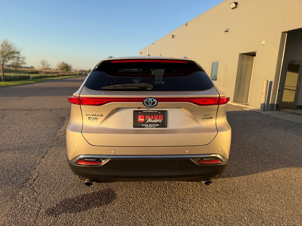 Used 2021 Toyota Venza XLE