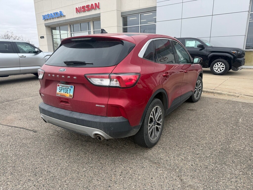 2022 Ford Escape SEL photo 4
