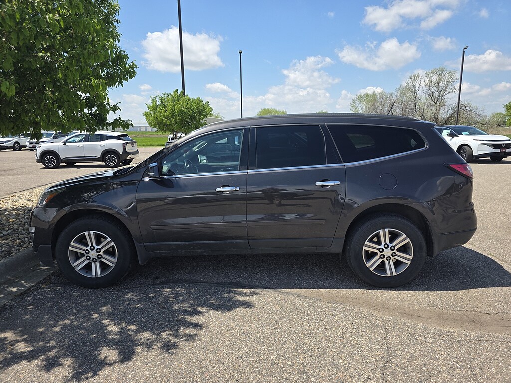 Used 2017 Chevrolet Traverse LT Sport Utility