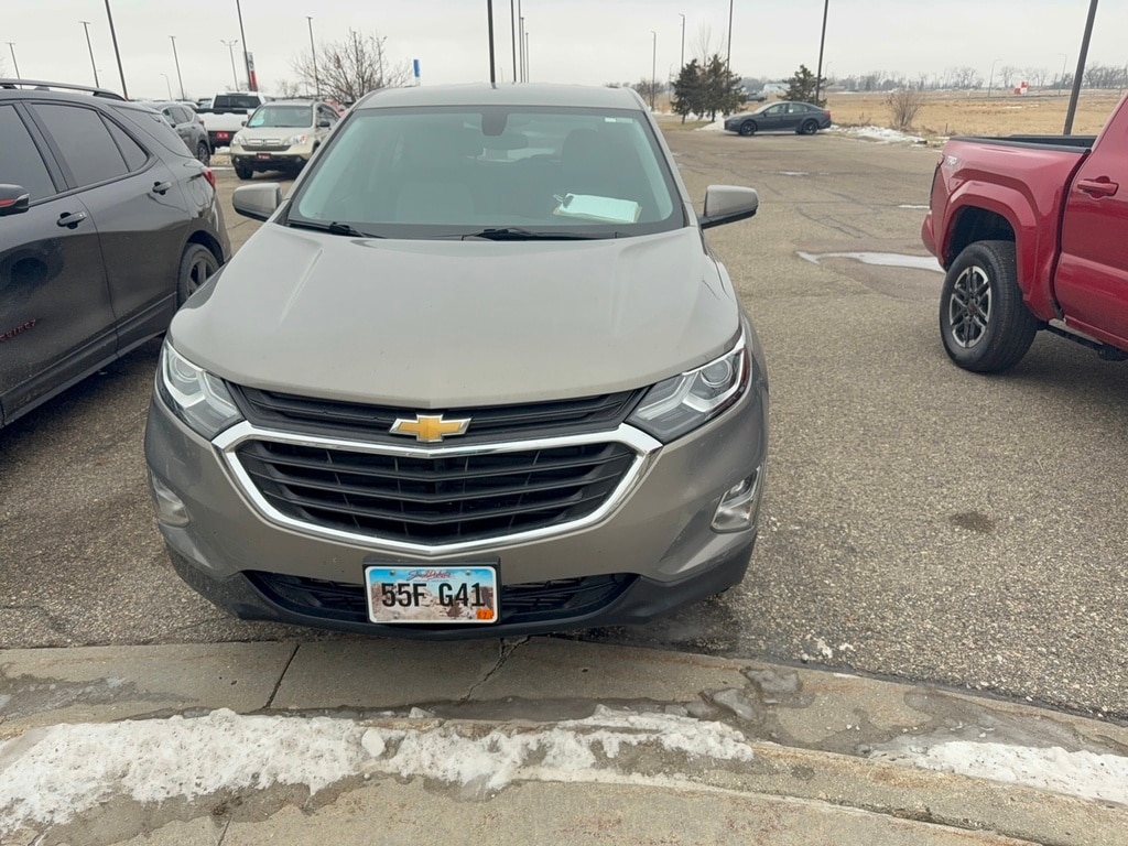 2018 Chevrolet Equinox LT's photo