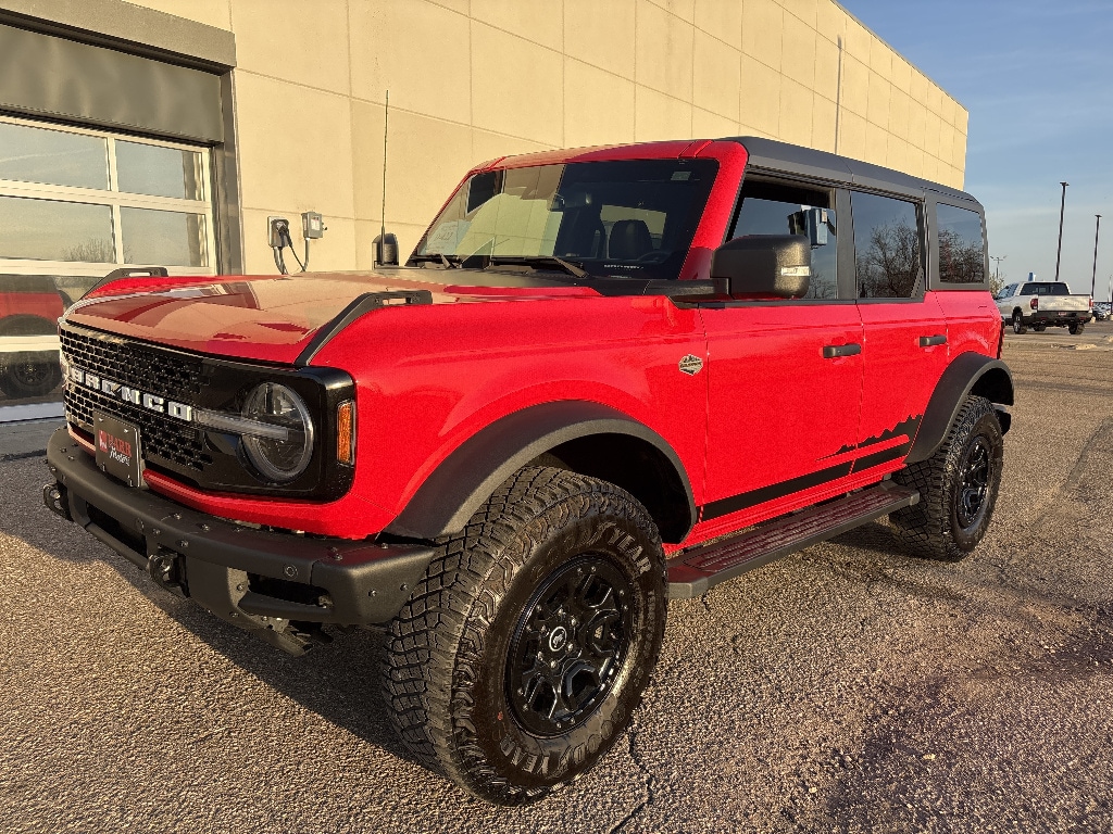2024 Ford Bronco Wildtrak 4x4's photo
