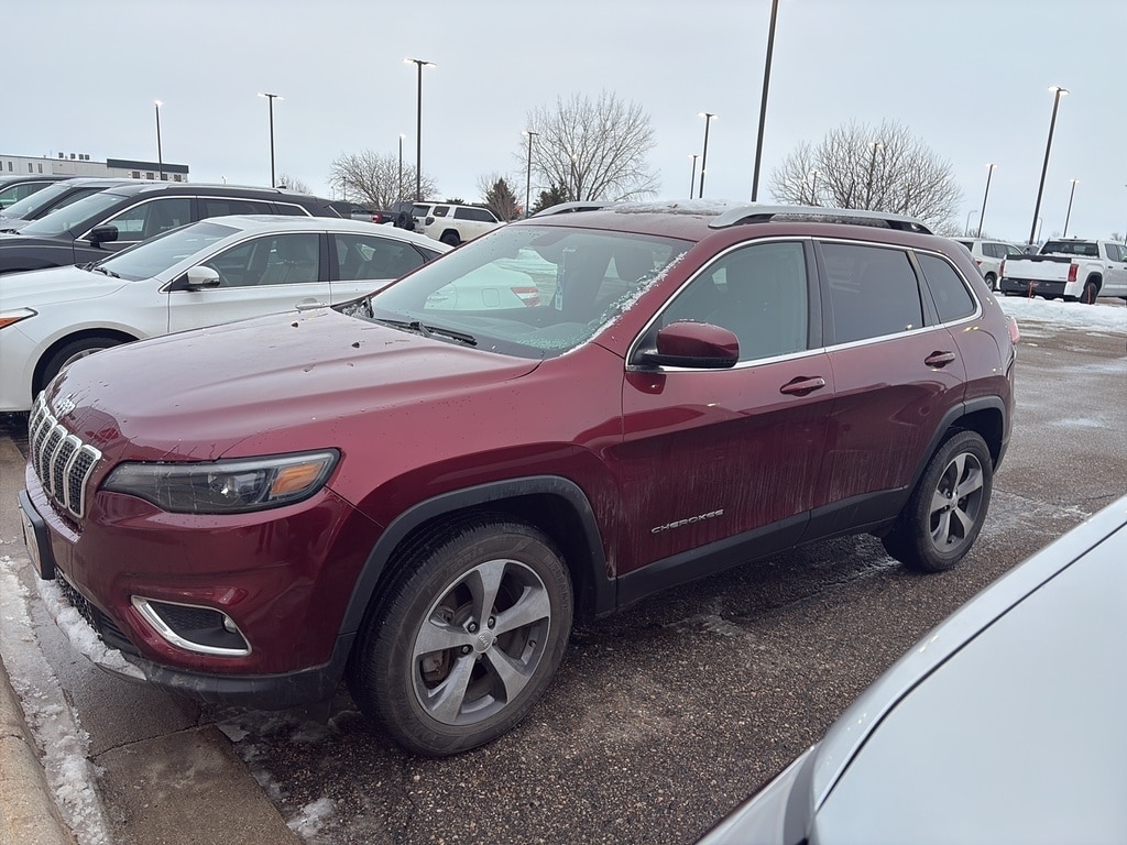 2019 Jeep Cherokee Limited's photo
