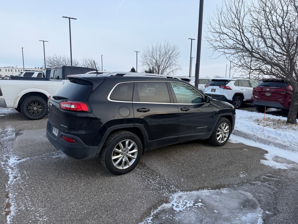 2016 Jeep Cherokee Limited's photo