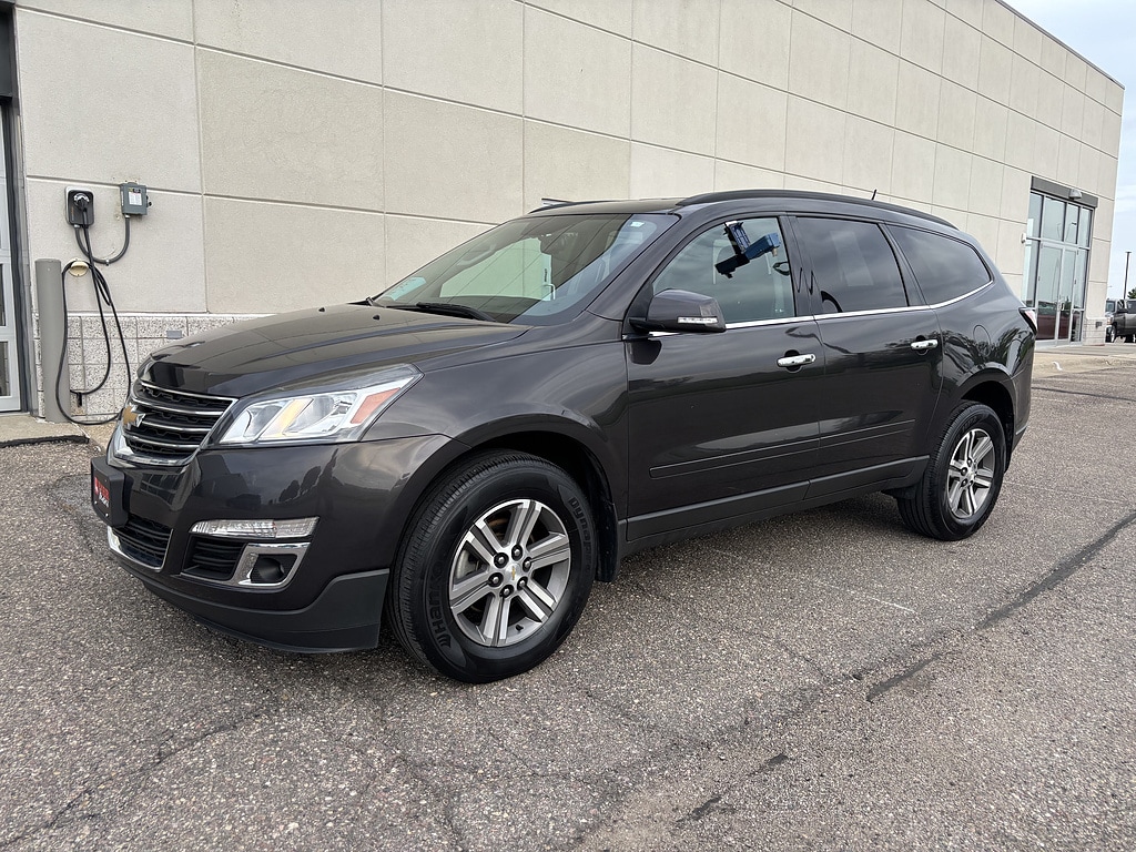 2017 Chevrolet Traverse 2LT AWD's photo