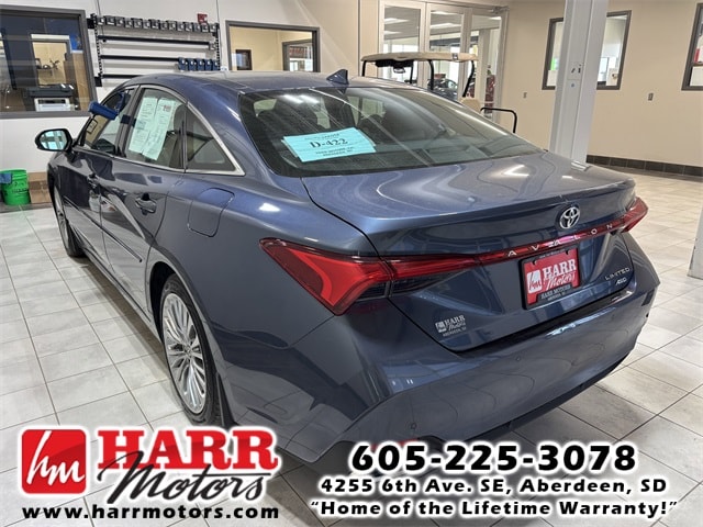 Used 2021 Toyota Avalon Limited with VIN 4T1NB1BB0MU001261 for sale in Aberdeen, SD