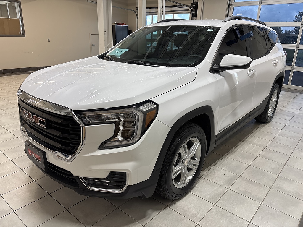 2022 GMC Terrain SLE AWD's photo