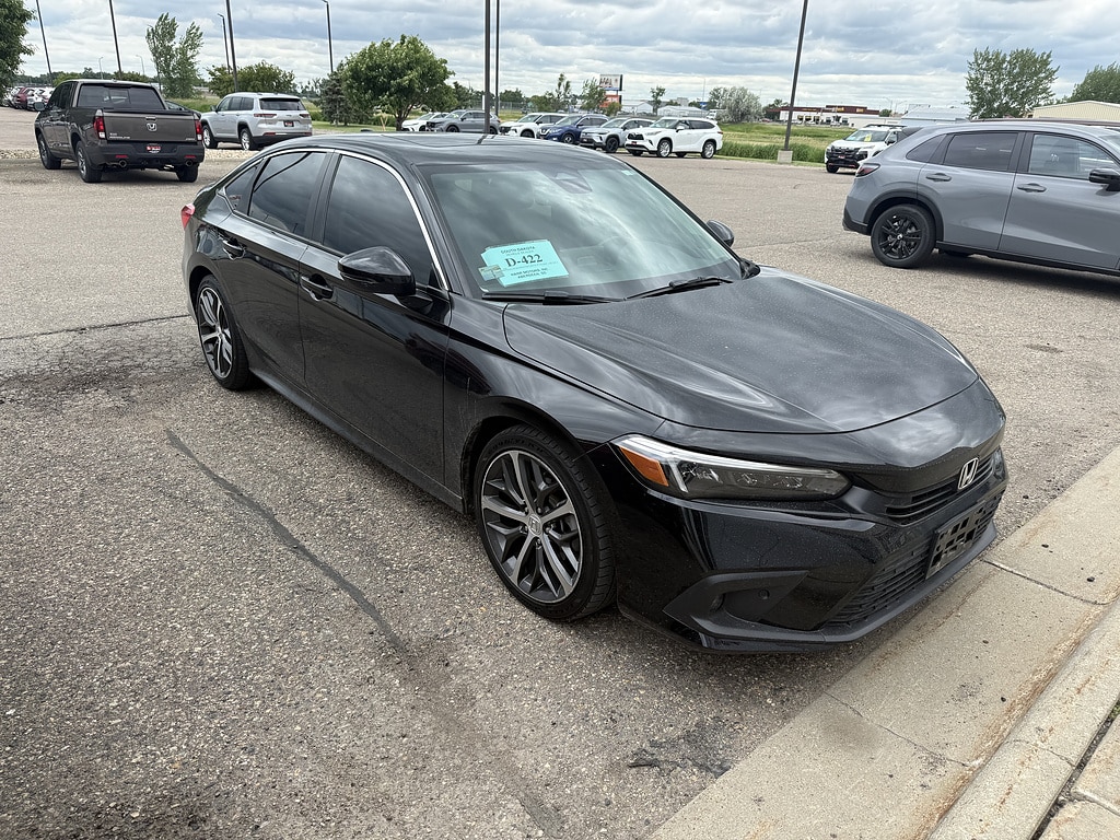 2024 Honda Civic Touring CVT's photo