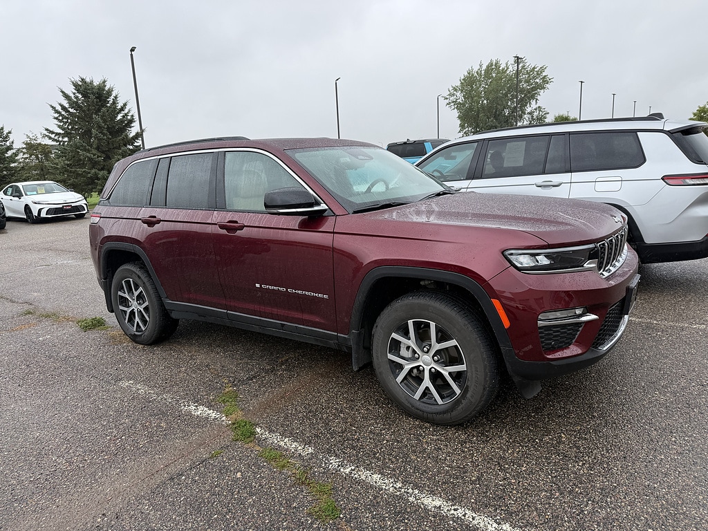Used 2025 Jeep Grand Cherokee Limited Sport Utility