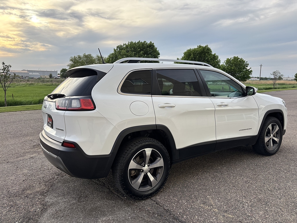 Used 2019 Jeep Cherokee Limited Sport Utility
