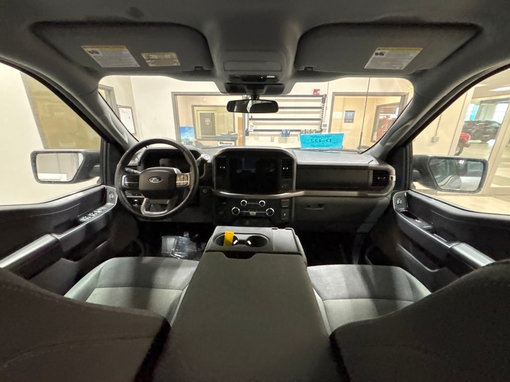 2025 Ford F-150 XLT - Photo 23