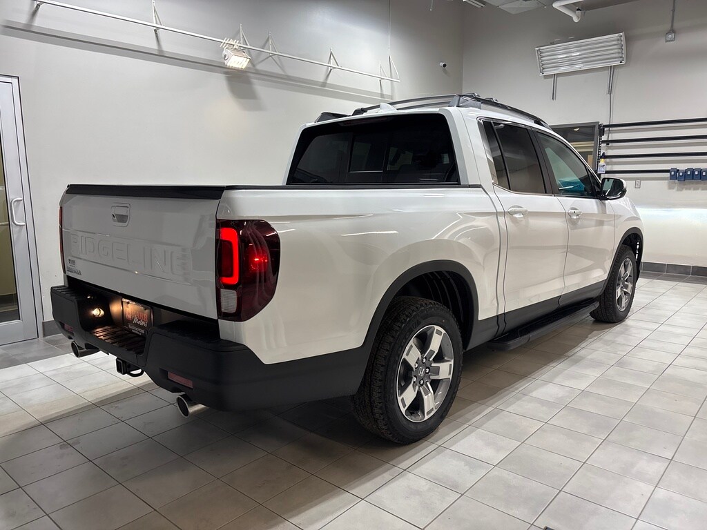 New 2026 Honda Ridgeline RTL Truck Crew Cab