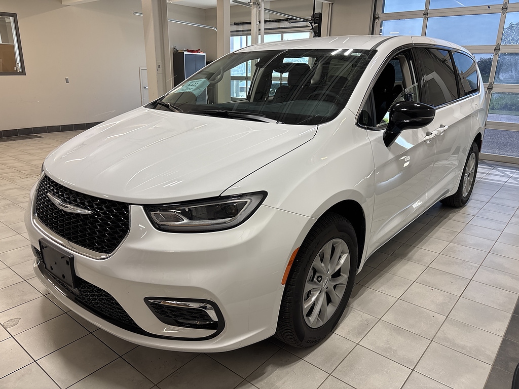 2024 Chrysler Pacifica