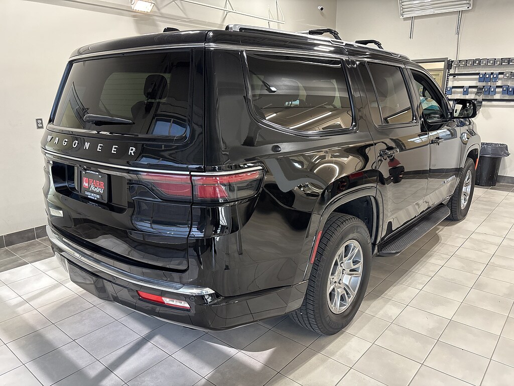Used 2023 Jeep Wagoneer Base Sport Utility
