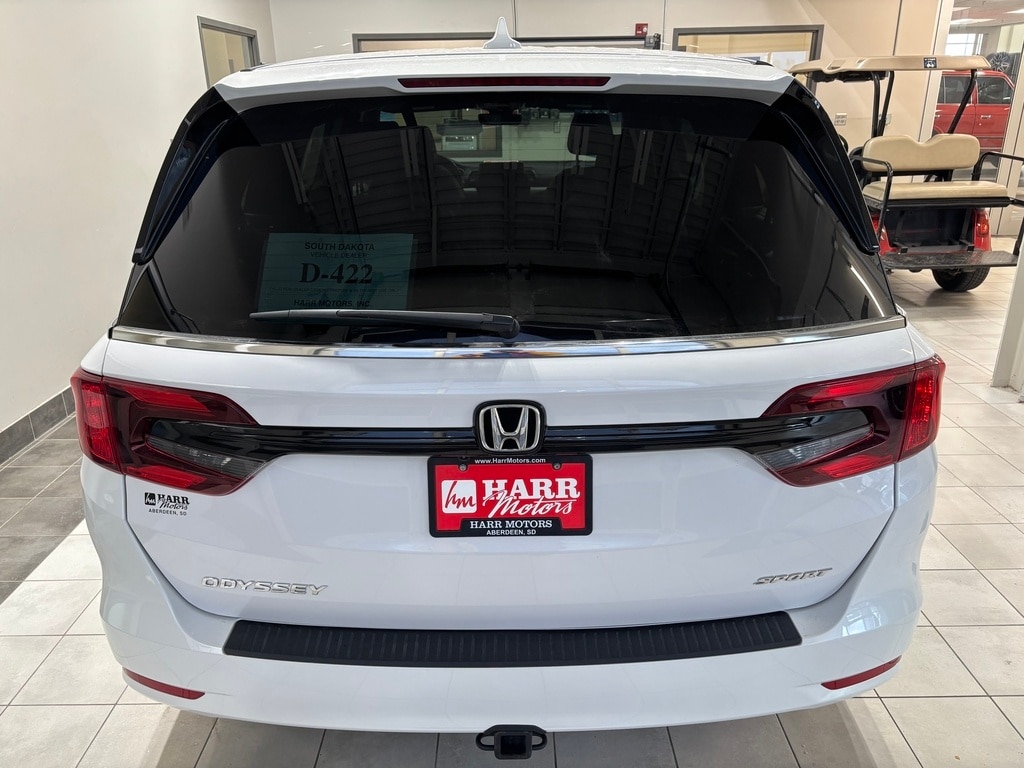 2024 Honda Odyssey Sport photo 3