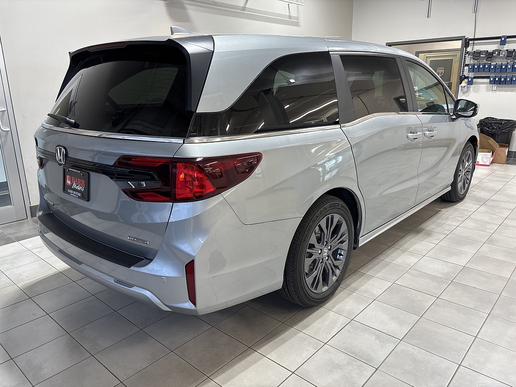 New 2026 Honda Odyssey Touring Van Passenger