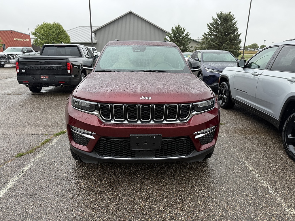 Used 2025 Jeep Grand Cherokee Limited Sport Utility
