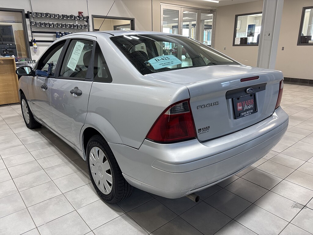 Used 2007 Ford Focus ZX4 S Car
