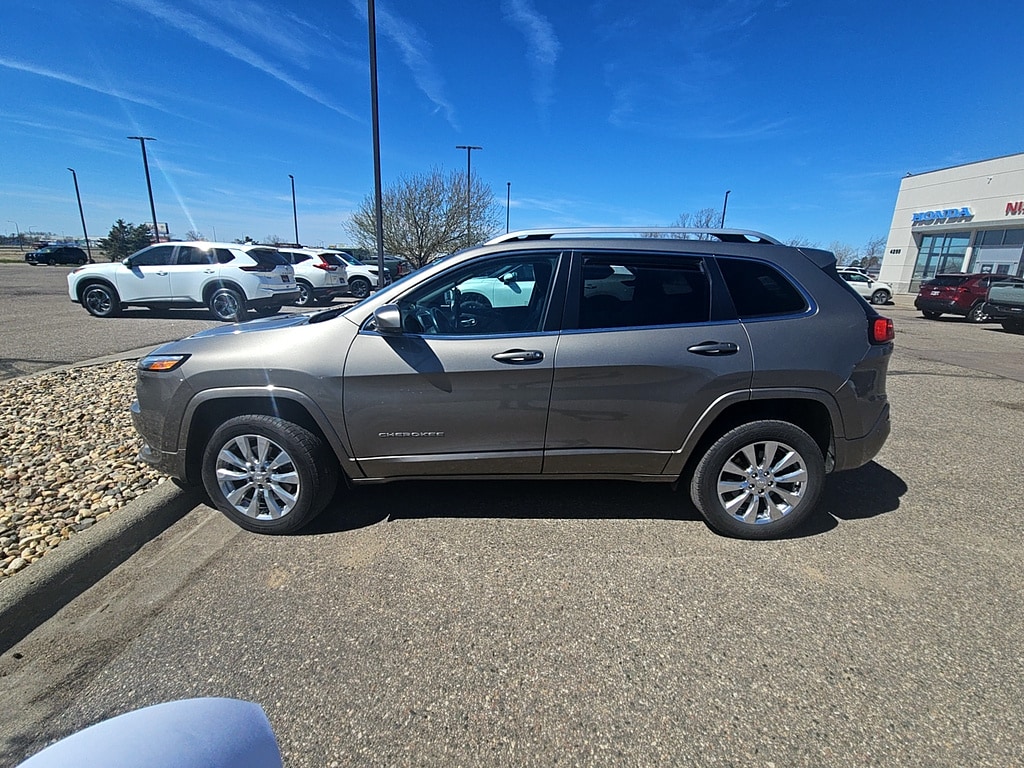 2017 Jeep Cherokee Overland 4X4's photo