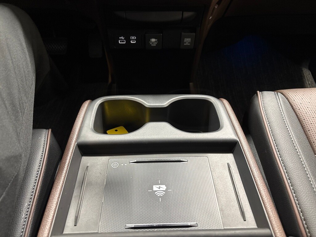 2026 Honda Odyssey Elite - Photo 12